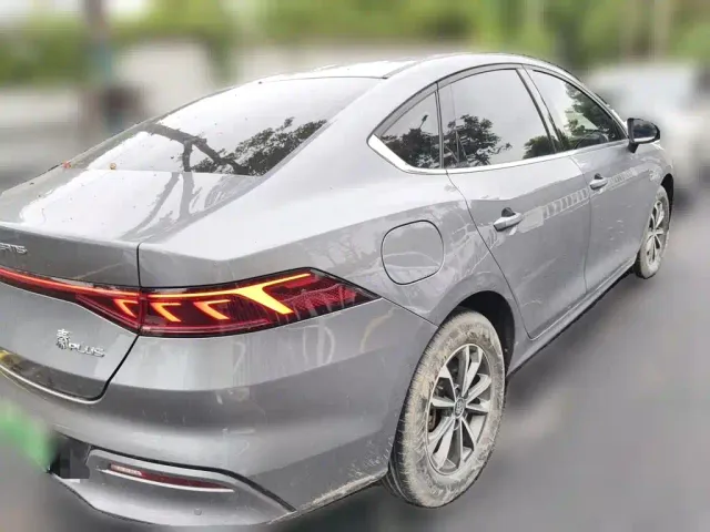 BYD Qin PLUS — Фото автомобиля 4