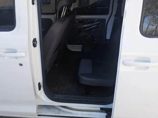 Wuling Zhiguang NEV — Фото автомобиля 11