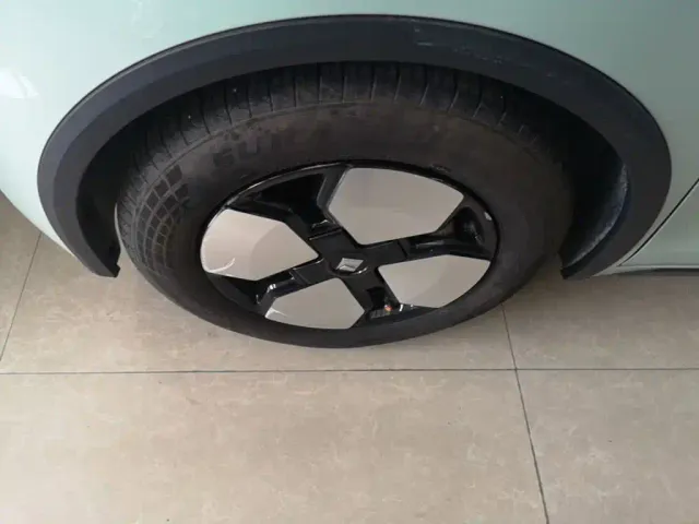 Baojun KiWi EV — Фото автомобиля 22