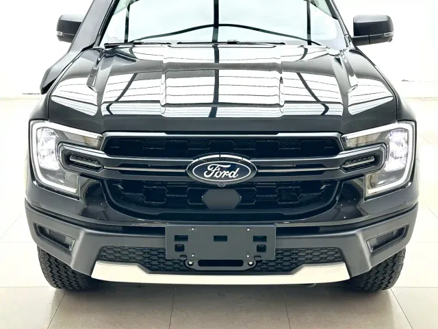 Ford Ranger — Фото автомобиля 3