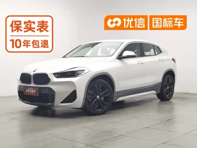 Фотография автомобиля — BMW X2