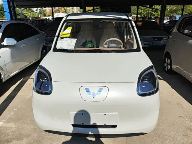 Wuling Hongguang Mini EV — Фото автомобиля 2