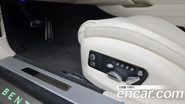 Bentley Flying Spur 3rd Gen — Фото автомобиля 25