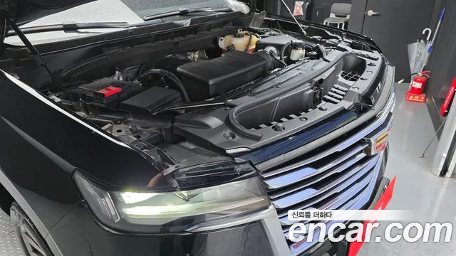 Cadillac Escalade Escalade 5 поколение — Фото автомобиля 5