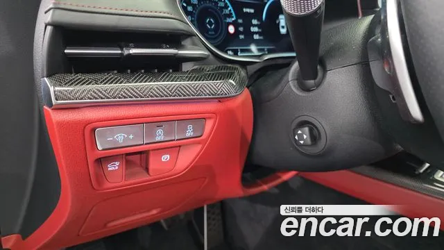 Genesis G80 Бензин 2.5 турбо AWD — Фото автомобиля 16