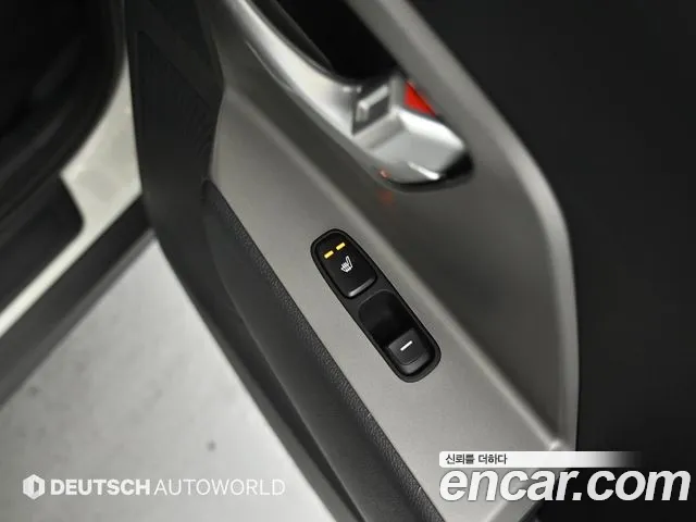 Kia Niro — Фото автомобиля 16