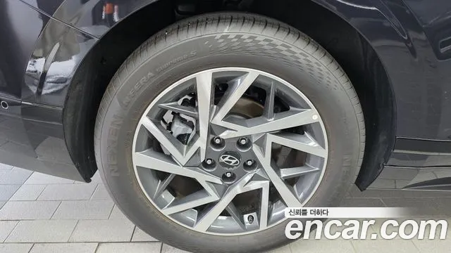 Hyundai Grandeur Grandeur (GN7) 2.5 Бензин 2WD — Фото автомобиля 5