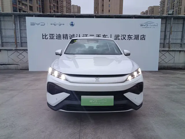 BYD Song Pro — Фото автомобиля 2