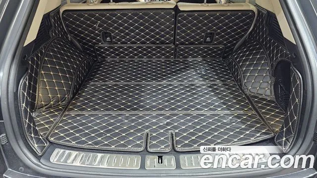 Genesis GV70 2.5T Бензин 2WD — Фото автомобиля 29
