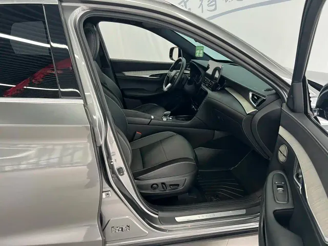 Infiniti QX50 — Фото автомобиля 13