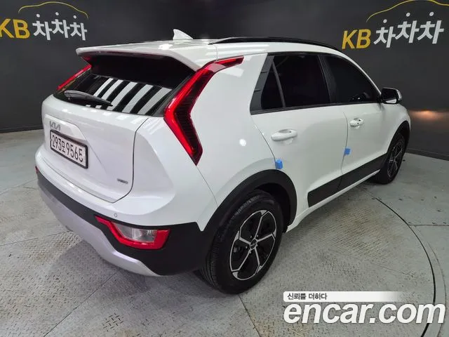 Kia Niro The All New — Фото автомобиля 6
