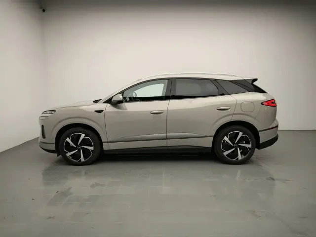 BYD Sealion 06 — Фото автомобиля 4
