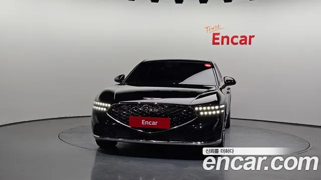Genesis G90 Бензин 3.5 турбо AWD — Фото автомобиля 3