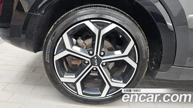 Kia Niro The All New Niro Signature — Фото автомобиля 4