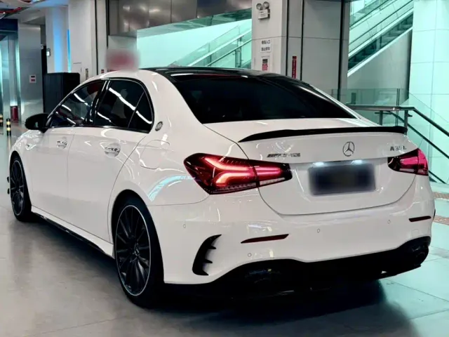 Mercedes-Benz A-Class AMG — Фото автомобиля 4