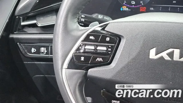 Kia Niro New — Фото автомобиля 22