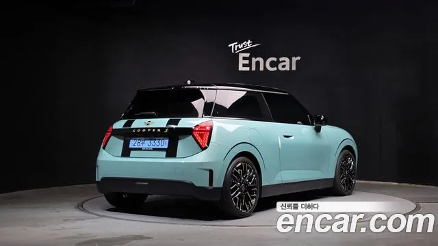 MINI Cooper — Фото автомобиля 2