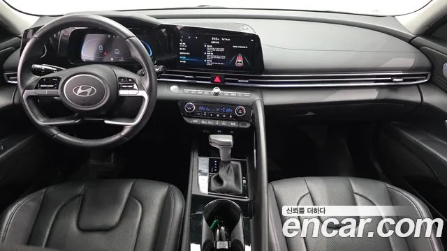 Hyundai Avante CN7 — Фото автомобиля 6