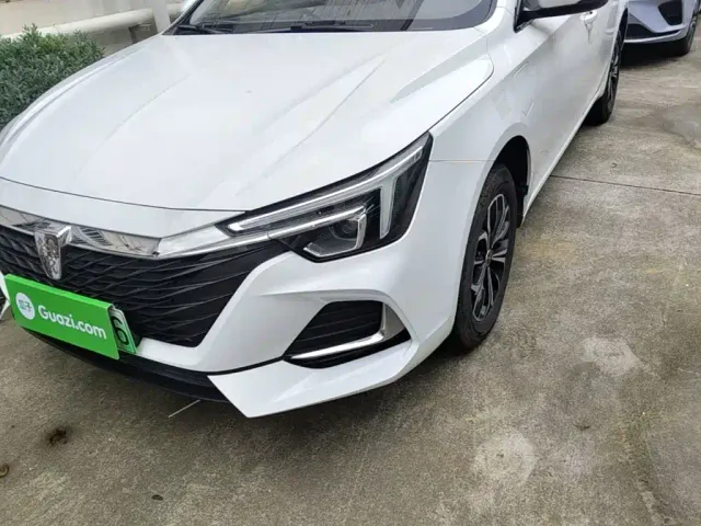 Roewe i6 MAX EV — Фото автомобиля 23
