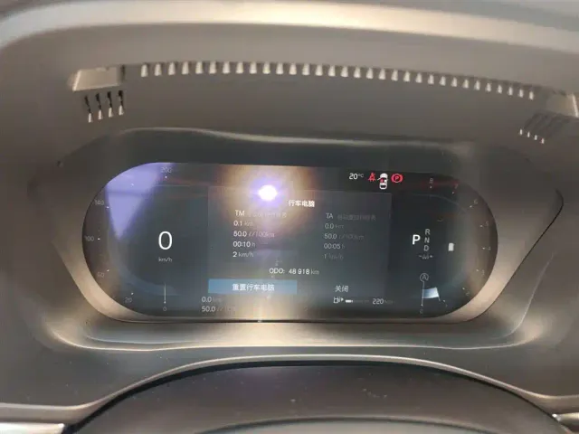 Volvo XC60 — Фото автомобиля 11