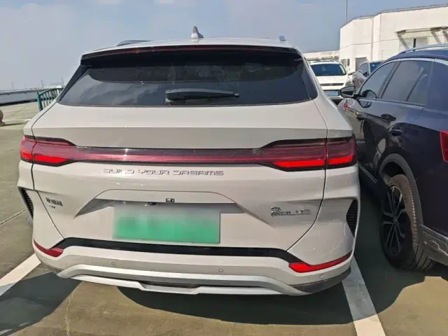 BYD Song PLUS — Фото автомобиля 5