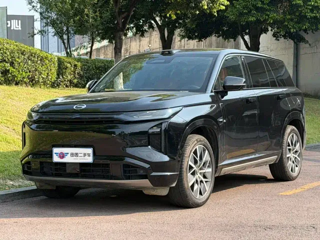 Фотография автомобиля — GAC Trumpchi Xiangwang S7