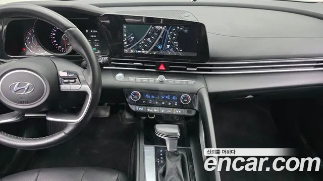 Hyundai AVANTE Avante (CN7) — Фото автомобиля 14