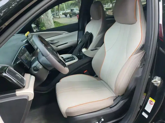 BYD Song Pro — Фото автомобиля 14