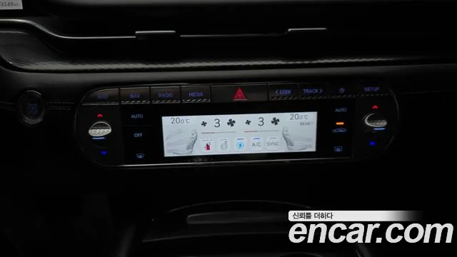 Genesis G90 Бензин 3.5 турбо AWD — Фото автомобиля 23