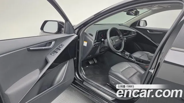 Kia Niro The All New Niro — Фото автомобиля 10