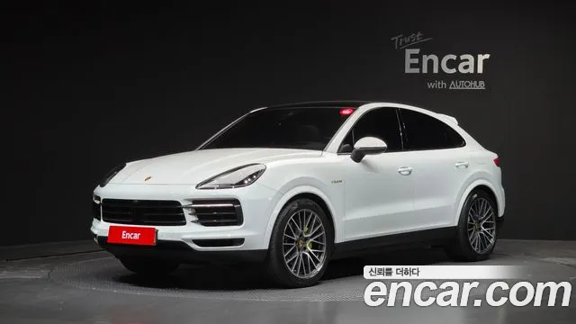 Фотография автомобиля — Porsche Cayenne PO536