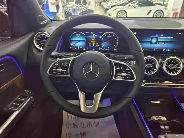 Mercedes-Benz GLB-Class — Фото автомобиля 8