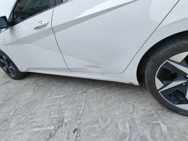 Hyundai Elantra — Фото автомобиля 21