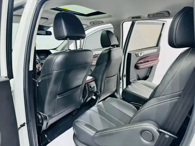 GAC Trumpchi M6 — Фото автомобиля 11