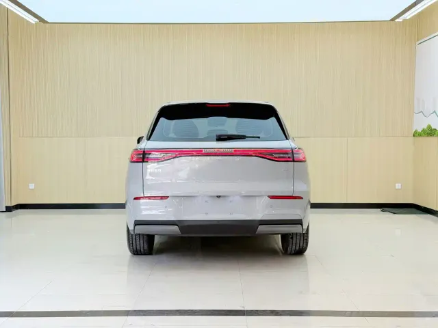 Geely Galaxy E5 — Фото автомобиля 21