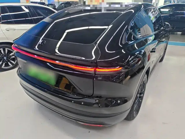 Nio EC6 — Фото автомобиля 6