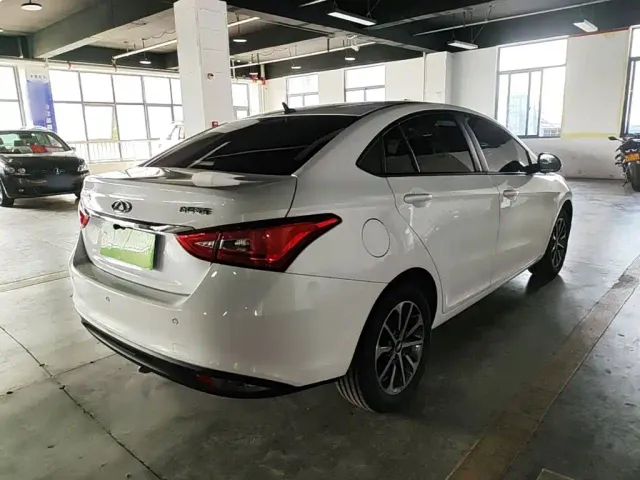 Chery Arrizo 5 — Фото автомобиля 6
