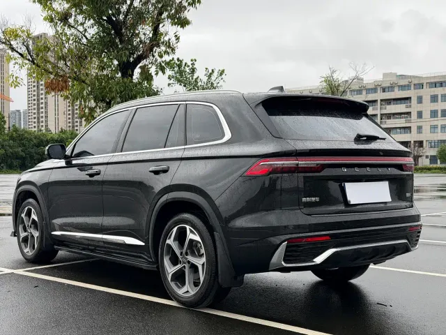 Geely Xingyue L — Фото автомобиля 4