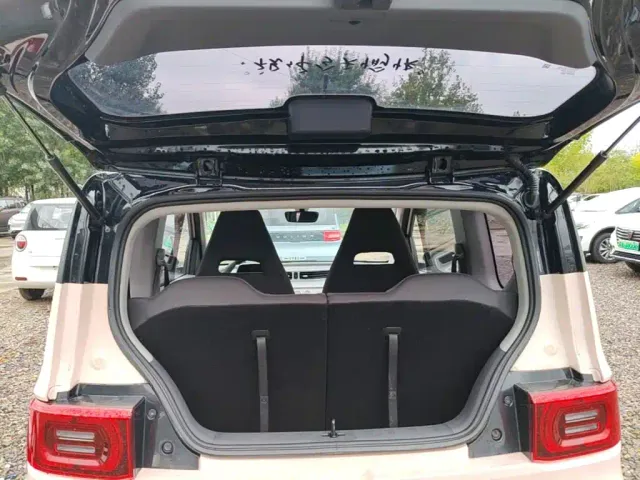 Wuling Hongguang Mini EV — Фото автомобиля 18