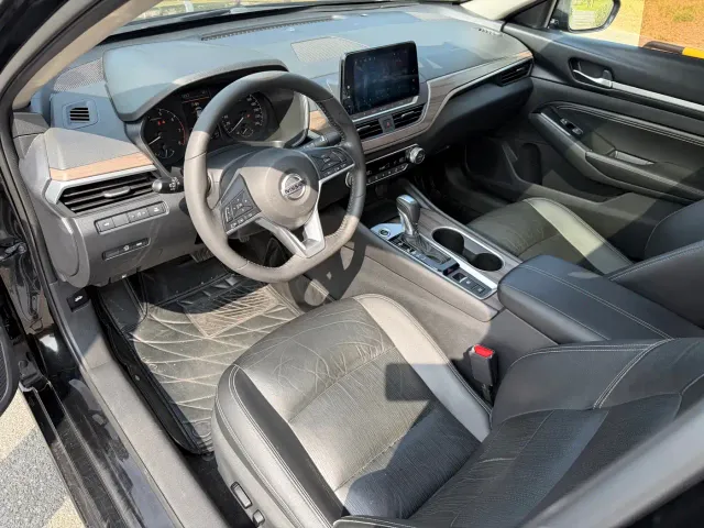 Nissan Teana — Фото автомобиля 6