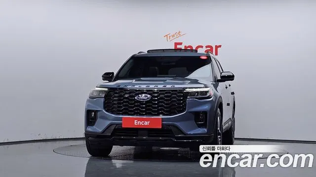 Ford Explorer Generation 6 — Фото автомобиля 3