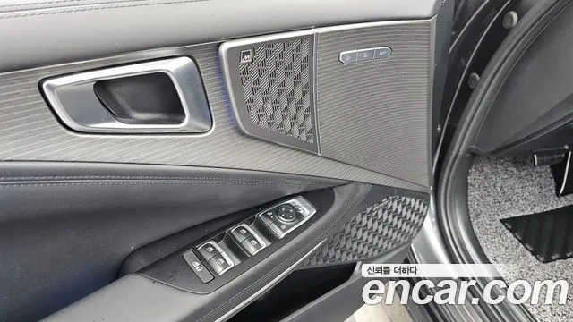 Kia K8 Signature — Фото автомобиля 27