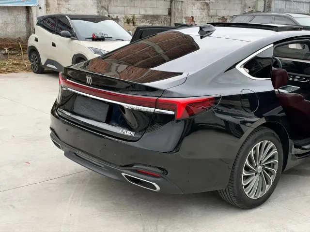 Buick LaCrosse — Фото автомобиля 19