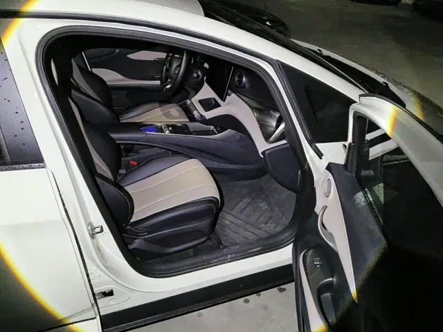 BYD Dolphin — Фото автомобиля 13