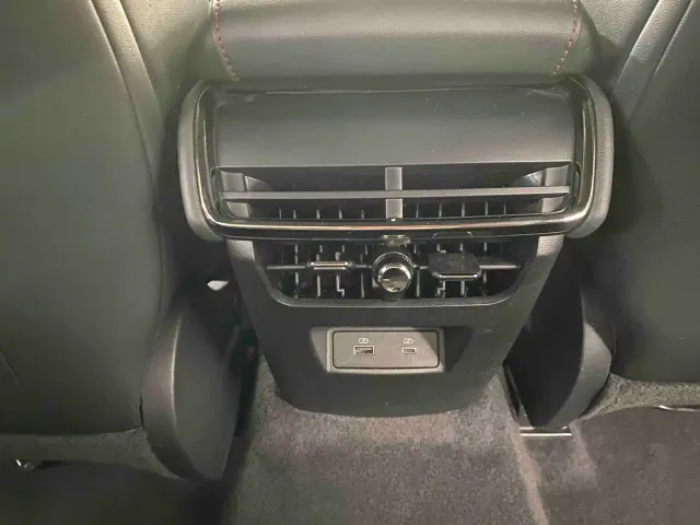 Ford Mondeo — Фото автомобиля 11
