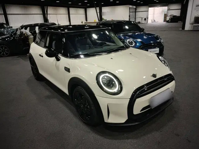 MINI Hatch — Фото автомобиля 3
