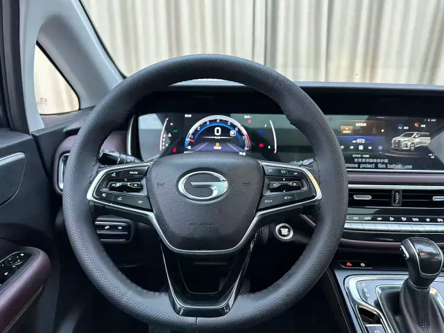 GAC Trumpchi M6 — Фото автомобиля 20