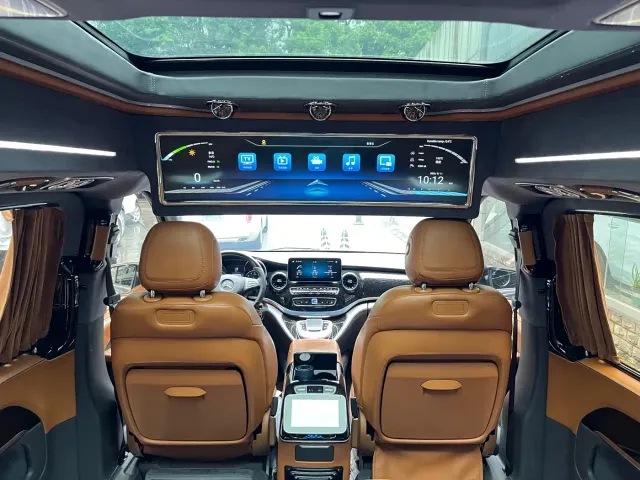 Mercedes-Benz V-Class — Фото автомобиля 15