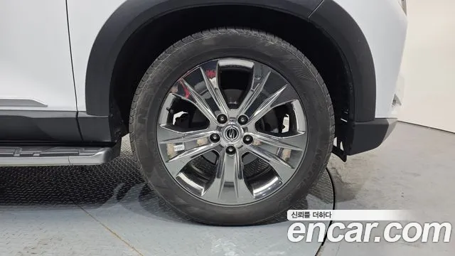 KG_Mobility_Ssangyong Rexton All Rexton Дизель 2.2 4WD — Фото автомобиля 5