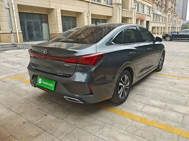 Changan Eado — Фото автомобиля 6